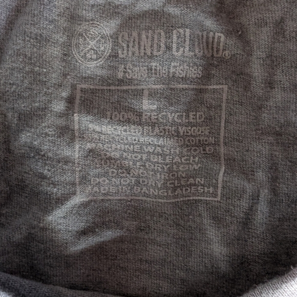 Sandcloud large Gray Graphic T-Shirt with Nature Design. - Picture 3 of 4